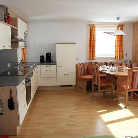 Haus Lutea Apartment กาชูร์น ภายนอก รูปภาพ